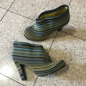 United nude booties